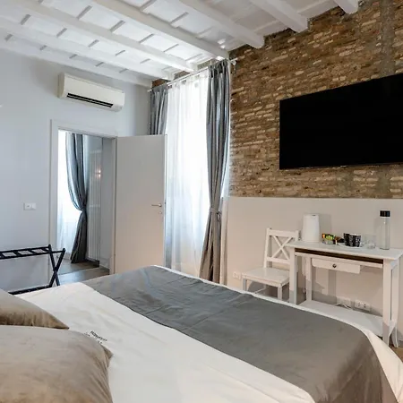 Bed and breakfast Relais La Fornarina Roma